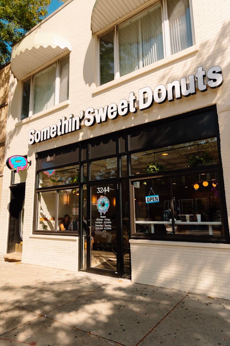 Somethin' Sweet Donuts