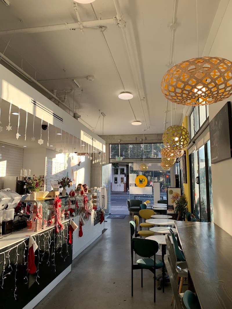 UPFORDAYZ Cafe & Bakery