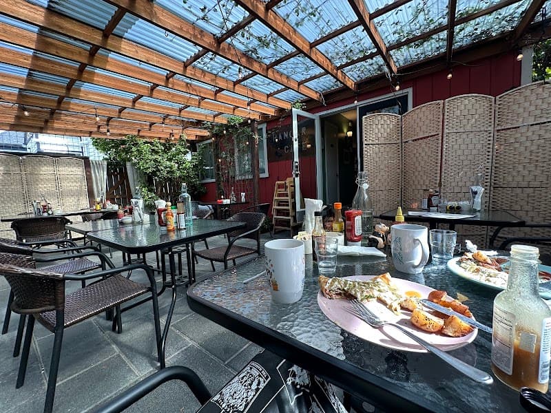 Hangar Cafe