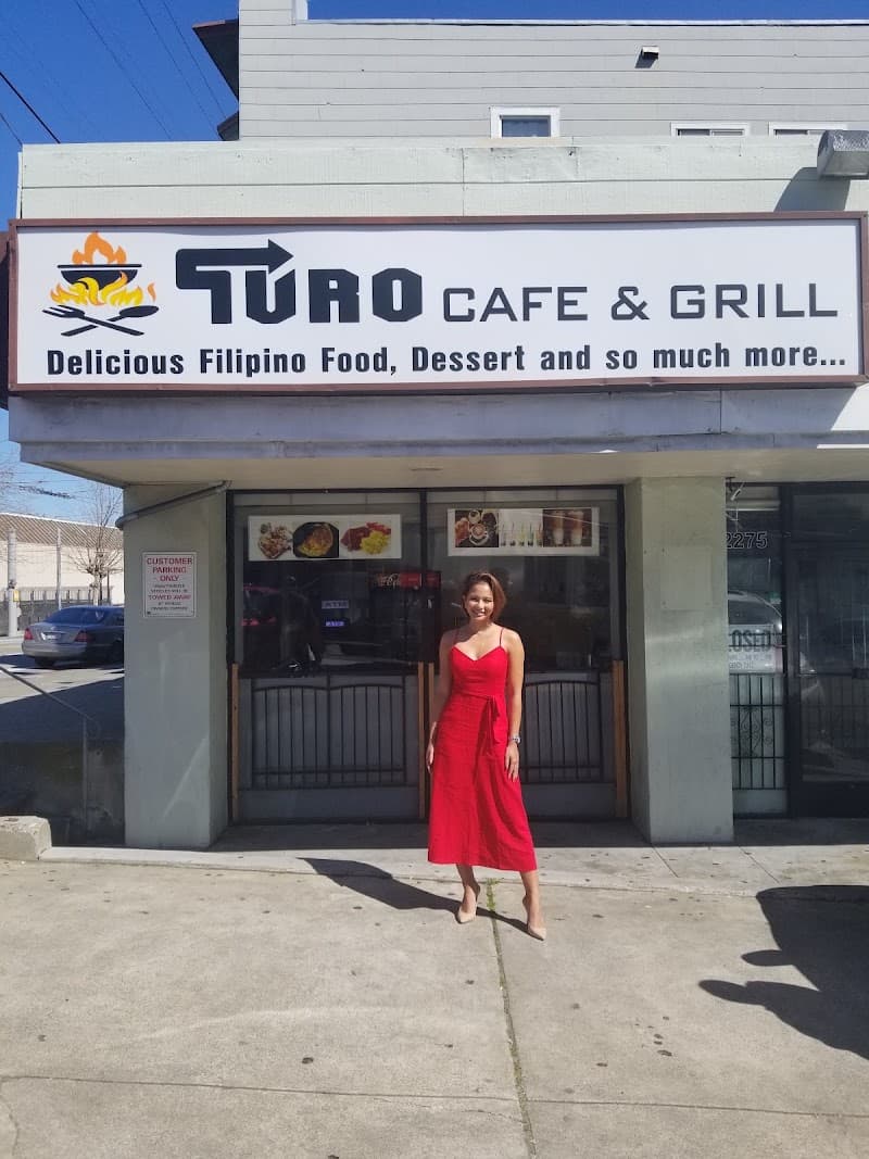 Turo Cafe and Grill