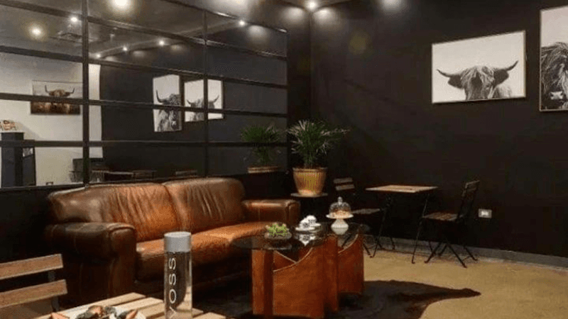 Almendro Cafe
